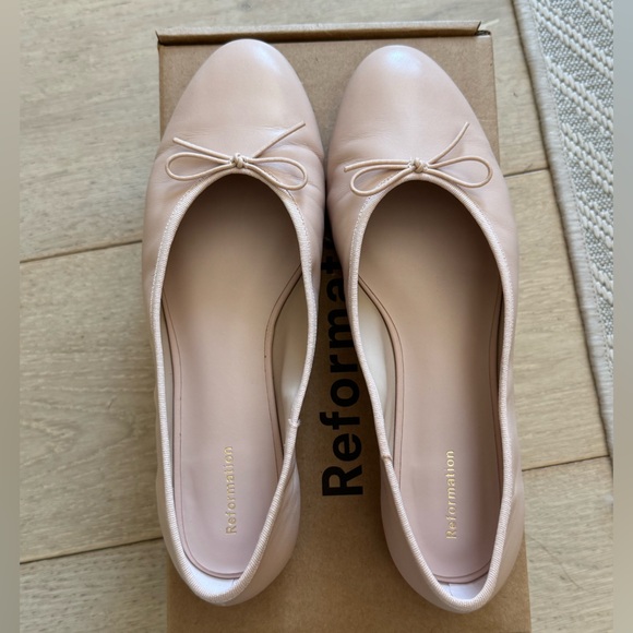 Reformation Tina Ballet Flats - Picture 2 of 7